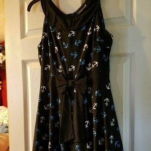 Sourpuss XL Anchor with Bow dress EUC!